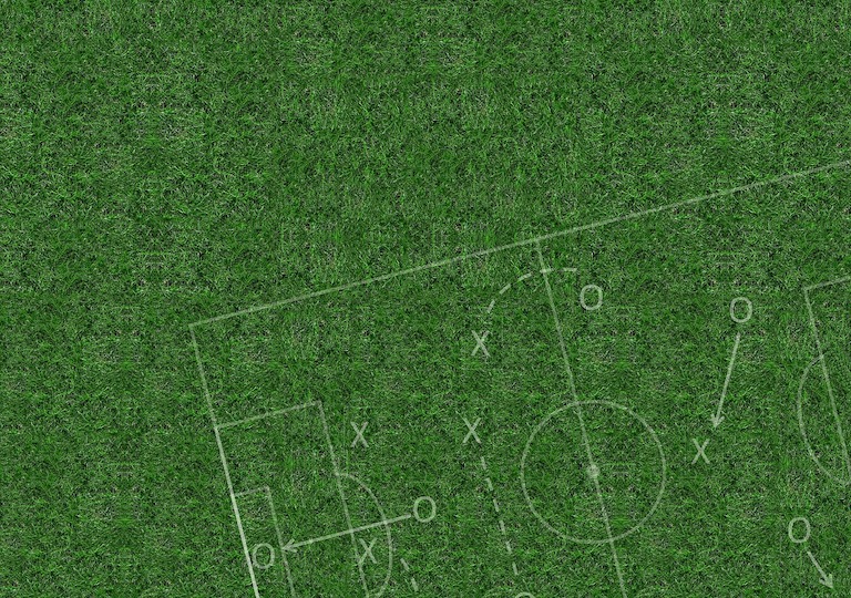 Taktikanalyse im Fußballspiel Taktikanalyse im Fußballspiel